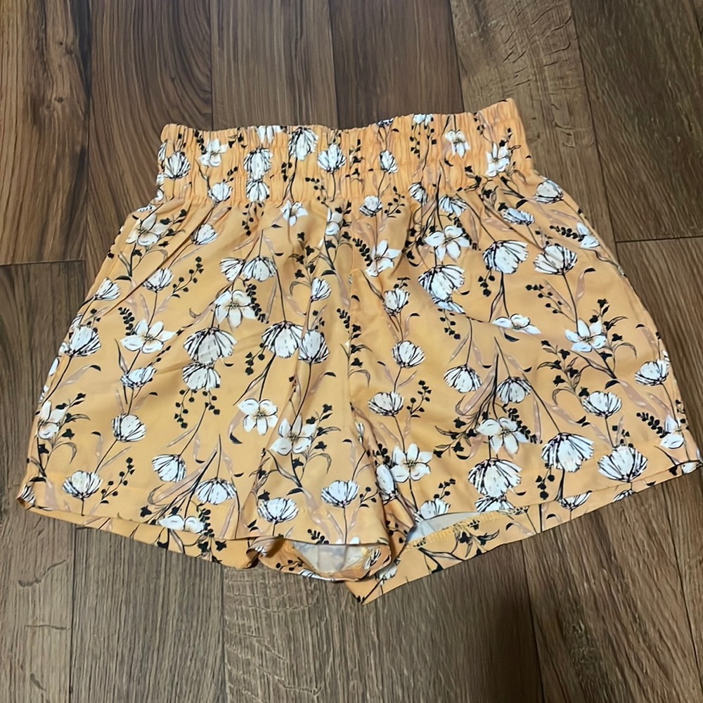 High Waisted Floral Shorts